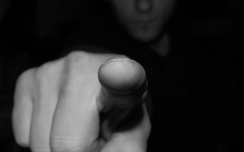 ​又一大V栽了！被罚没近1亿