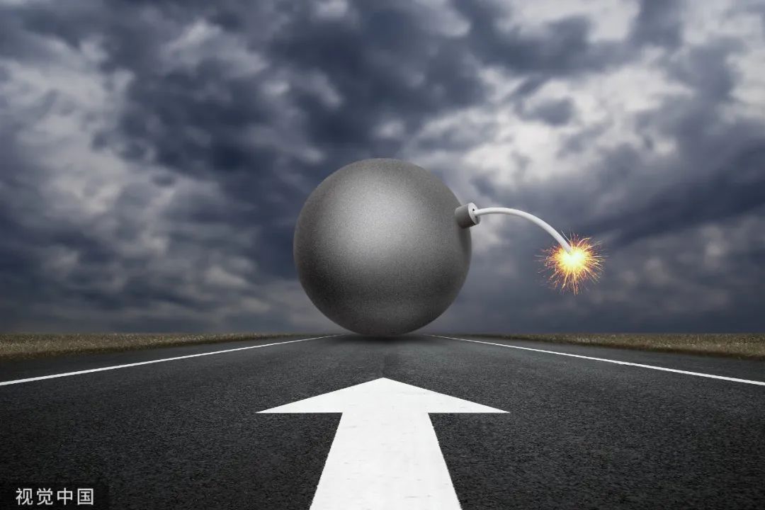 深夜惊雷！比SVB更大的麻烦来了，瑞信风暴引爆全球！监管紧急出手