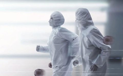 致命真菌在美国蔓延，近半感染者90天内死亡！常用消毒剂无效，专家：可怕未来的前兆