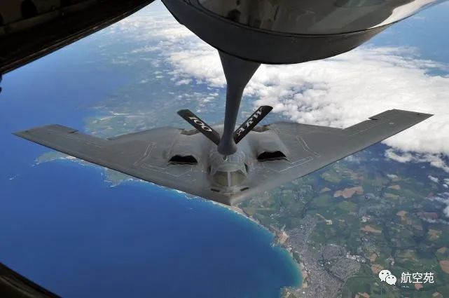 印媒：美国已失去决定性优势，想要战胜中国，美国需要200架B-21