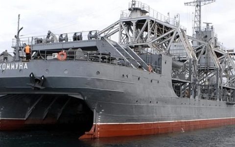 美坠毁黑海无人机继续发酵 双方“较劲”残骸打捞