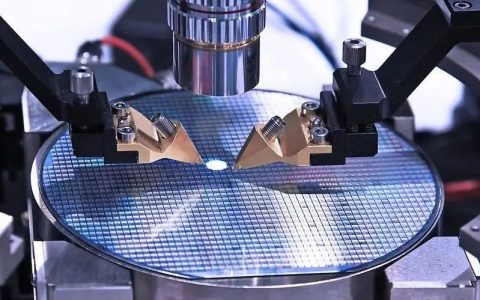 中国军工新突破：只用老旧生产线，解放军东风导弹也能下饺子