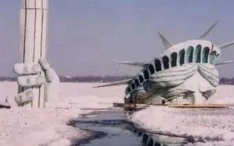 有这俩“活宝”在，美国不衰败都对不起人？