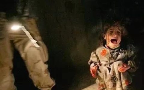 美国入侵伊拉克20周年！美军为何还赖着不走?