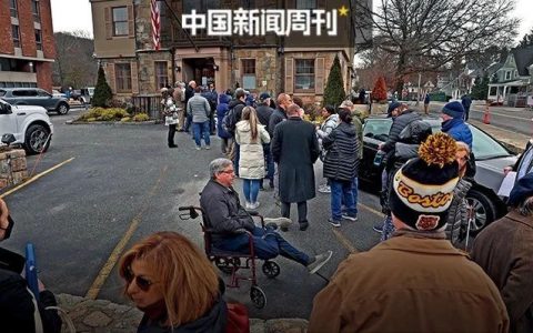 欧美银行业持续爆雷，“接盘侠”快不够了