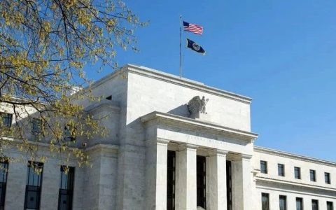 这次金融战，美国玩砸了