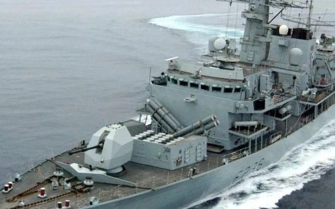 大英还活在1840，一艘破舰就想阻挠中国统一？