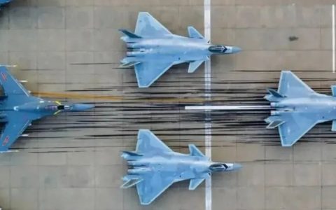 中国特色的战斗机高低搭配