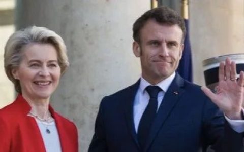 他俩访华，美国人心态崩了