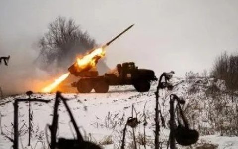 昨天这通电话打来，美国人就输了