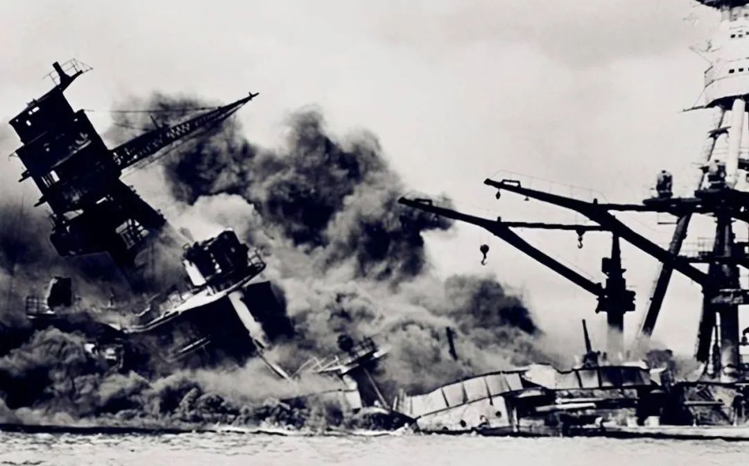 今天，首相遇刺，背后的事不简单