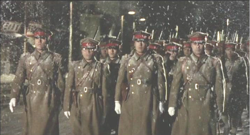 今天，首相遇刺，背后的事不简单