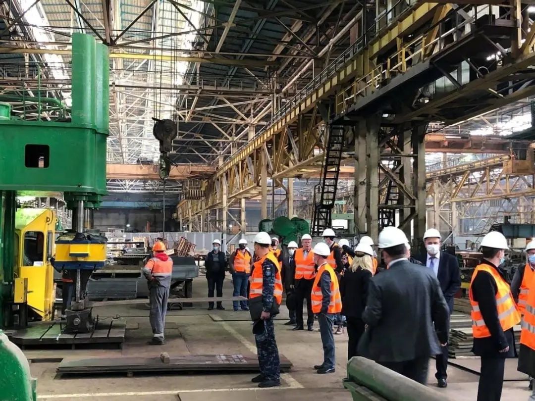 好大口气！英国海军派它就想阻挠中国统一？