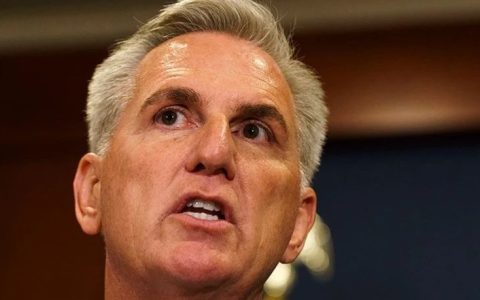 若麦卡锡蔡英文见面，中美关系将地动山摇？