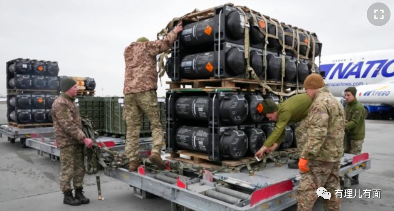 世纪笑话：韩国借给美国炮弹！