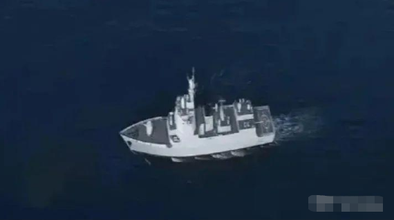 中国的航母，比外国航母小太多了