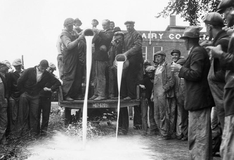 榴莲大降价的背后，是中国铁路重塑东南亚陆权！
