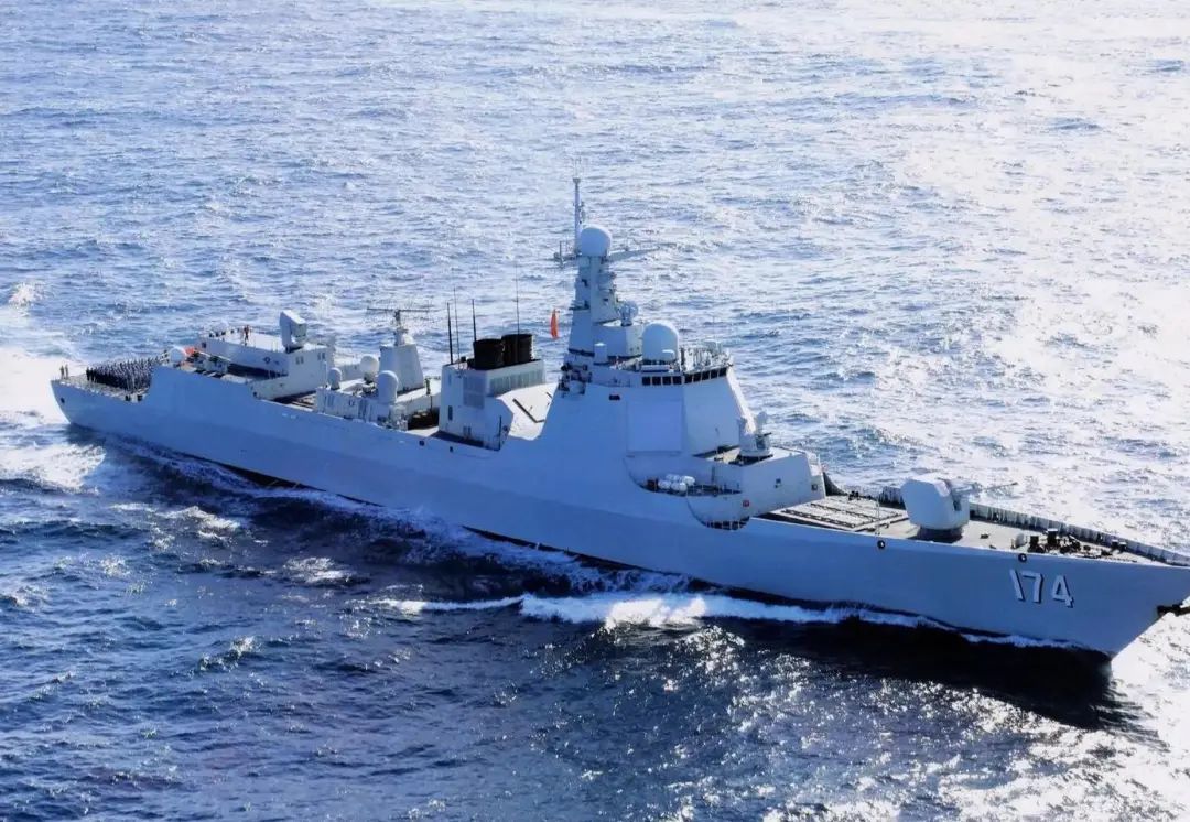 中国连续向国外客户交付3艘大舰，沙特或增购052DL，批发中国舰艇