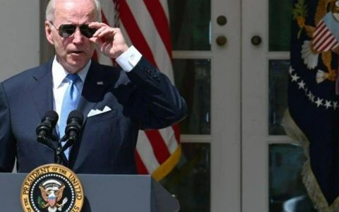 拜登三大干将，说了大实话，钱都不管够，凭什么和中国争？美国最担心的事发生了！