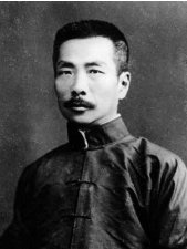 鲁迅笔下的嫦娥夫妇，怎么天天吃着乌鸦炸酱面？