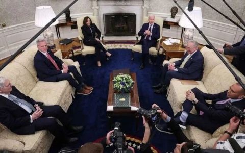 两党谈判再失败，美债风险大增，拜登针对中国的两次行动取消