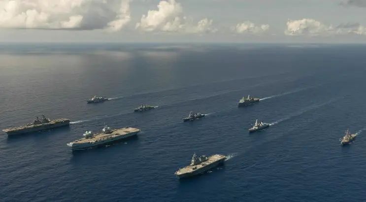 北约已经撂下了“战书”，中俄的下一步联手，要把敌人赶出家门口