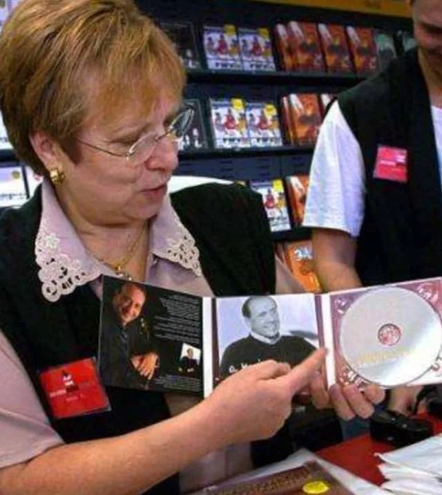 “千面总理”，带走了风流人生