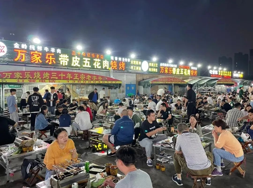 淄博爆火后房东狂涨租金，政府反手压制