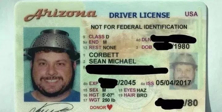 不开玩笑，神秘组织“飞天意面神教”传到了中国