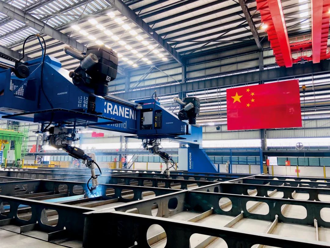 “比航母还难造”的首艘国产大型邮轮，来了！