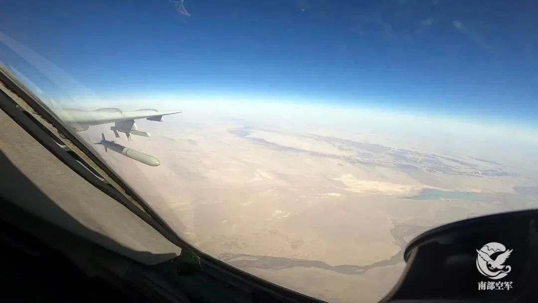 网上说的都是真的？央视高调报道轰-6K部队，发射YJ-12导弹执行什么类型任务？