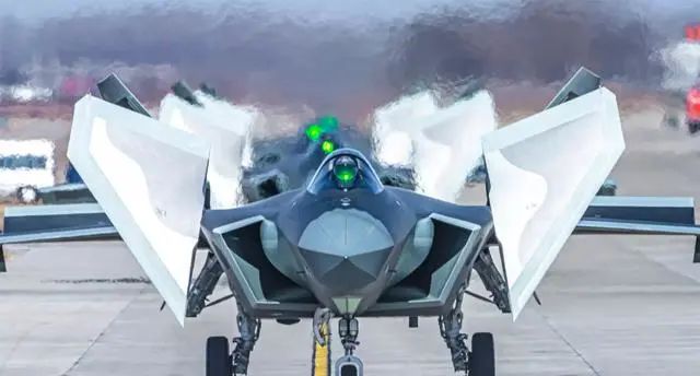 成飞沈飞同时扩产，歼-20和歼-35数量有望破千