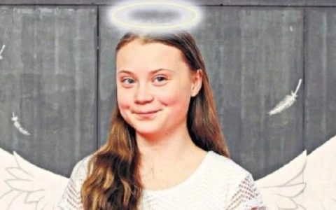 “环保少女”盯上被炸水电站，却看不见日本核污水排海？