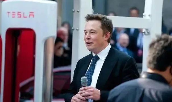 美国加速软脱钩，马斯克搬家，全球产业链搞起了“在地化”？