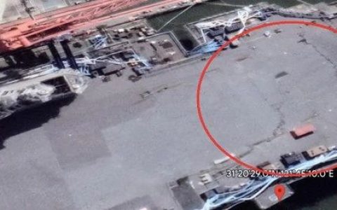 福建舰甲板有裂痕？连美媒都不信