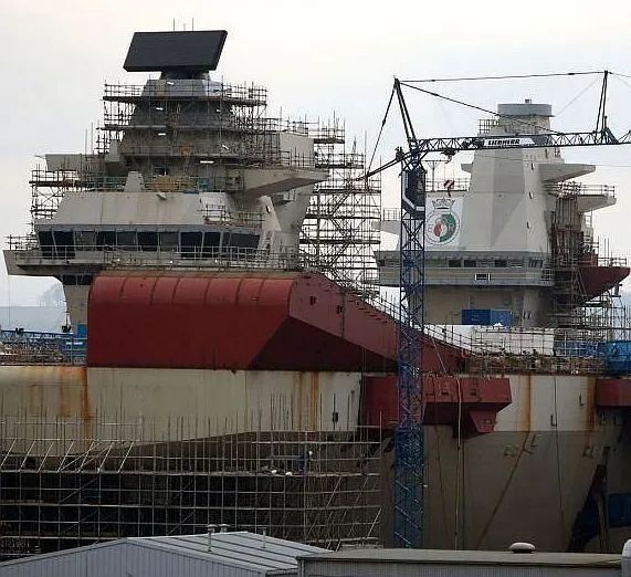英国想把女王级改成弹射型航母？辽宁舰、山东舰或可借鉴