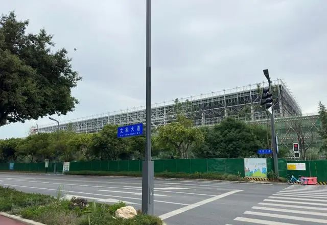 成飞沈飞同时扩产，歼-20和歼-35数量有望破千