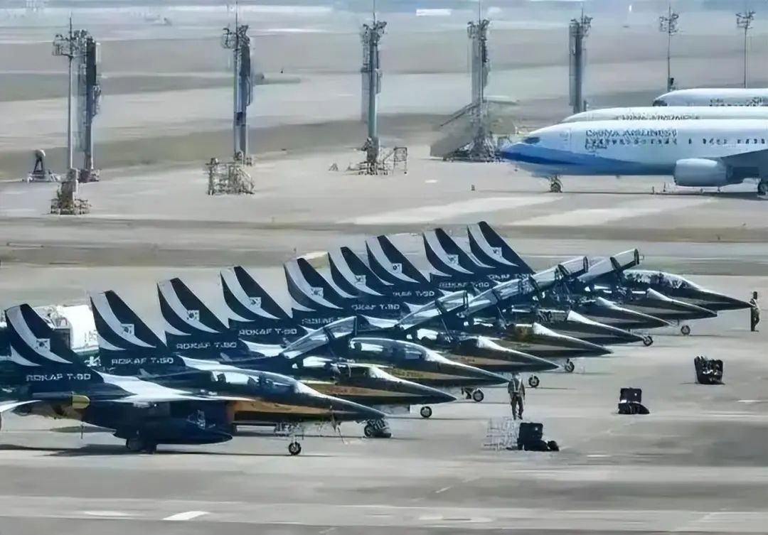 新动向：韩国战机屡次进入台海挑衅，是时候敲打让其警醒