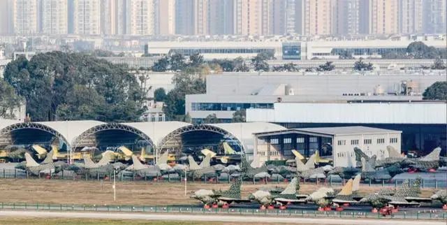 成飞沈飞同时扩产，歼-20和歼-35数量有望破千