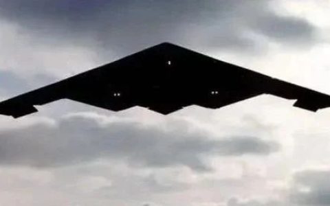 官方放出轰20宣传短片，第三岛链以西美军基地都在其作战范围内