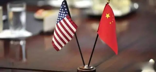 深刻：为什么美国接连砍了“三板斧”，也伤不了中国？