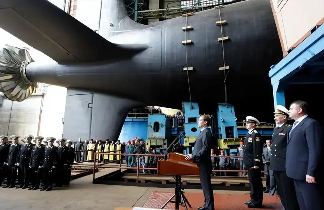 俄罗斯，要从中国采购大型水面战舰？