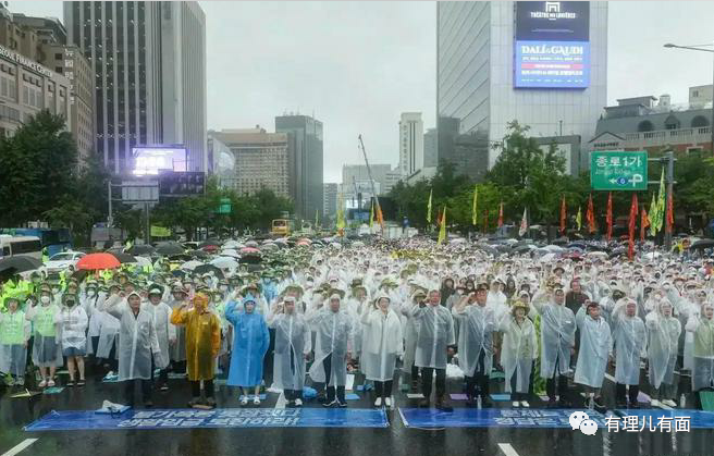 推诿、扯皮、甩锅……究竟多少雨才能浇醒宇宙国梦中人？