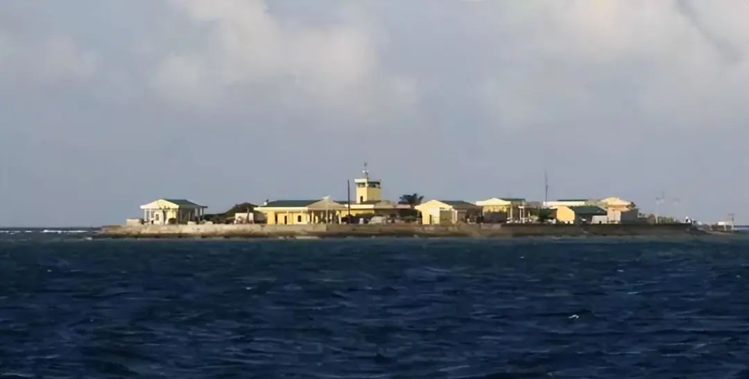 中国还没启动黄岩岛填海，有人却要在3个岛礁先下手造岛
