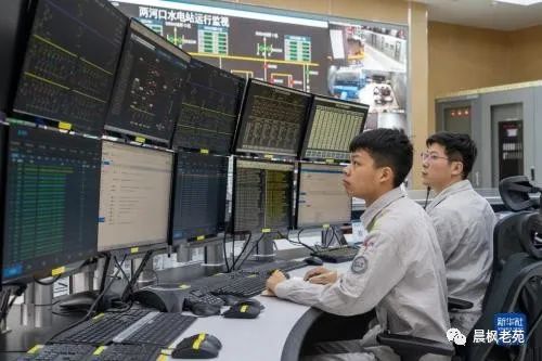 雅砻江水光发电互补是个绝顶好主意