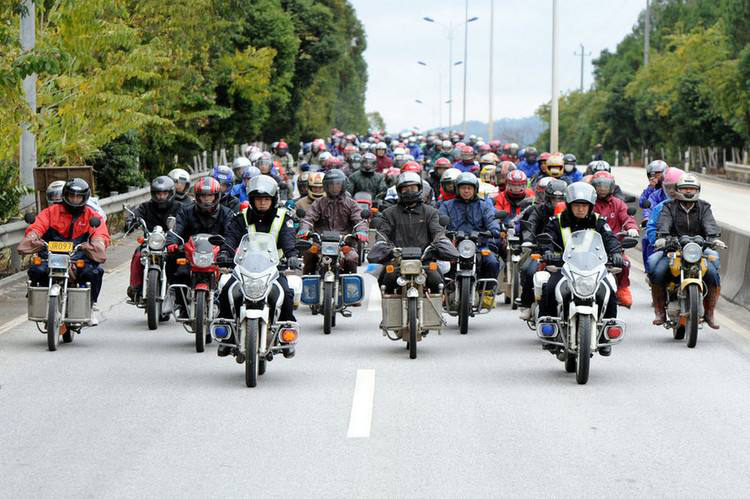 为什么中国一定要争世界第一？这跟我月薪3000有什么关系？