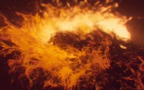 刚刚，诸神打架，凡人退让！