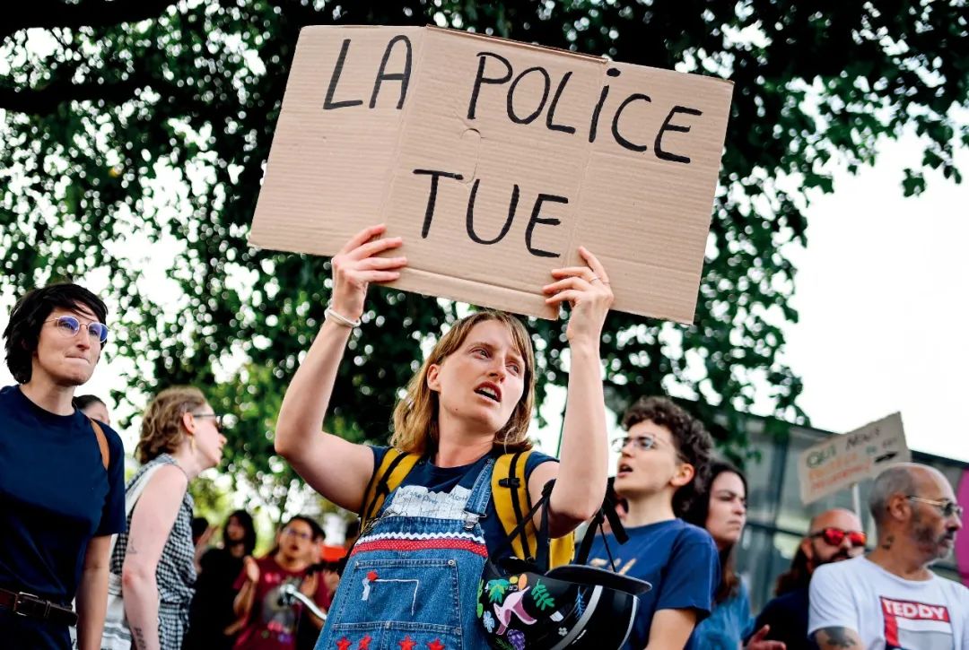 法国“20年来最严重的骚乱”，背后是道“无解题”