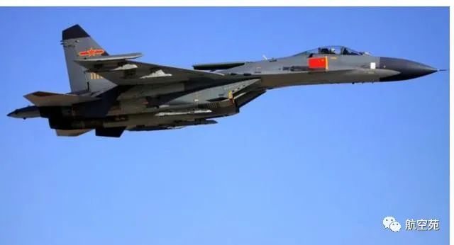 向世界宣布！中国将搞双座歼35，全球首款五代半舰载机，上福建舰