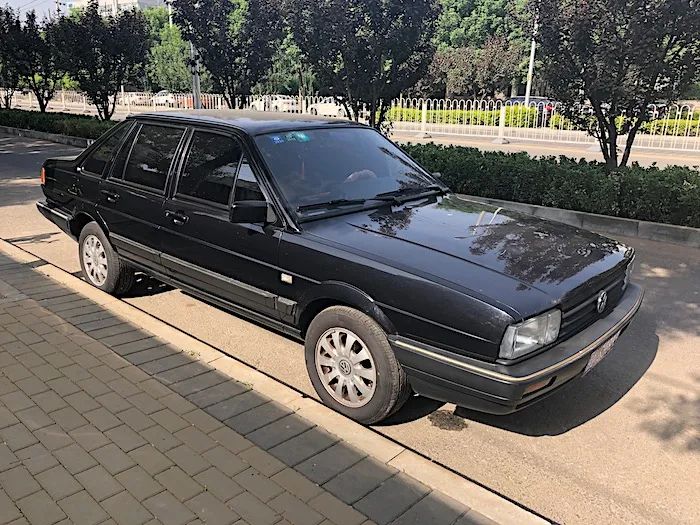 为什么中国一定要争世界第一？这跟我月薪3000有什么关系？